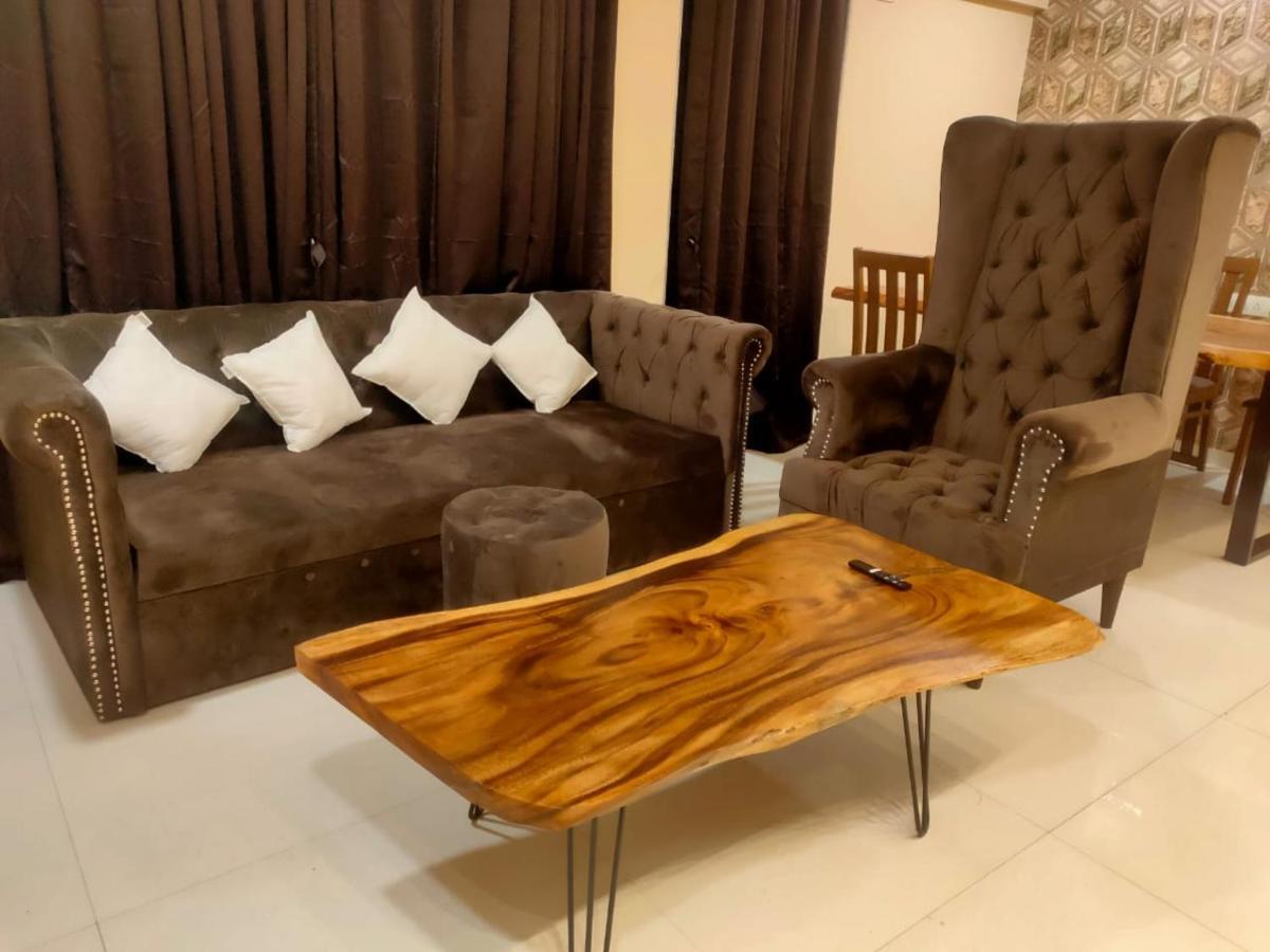 Osi Apartments Bandra West Βομβάη Εξωτερικό φωτογραφία