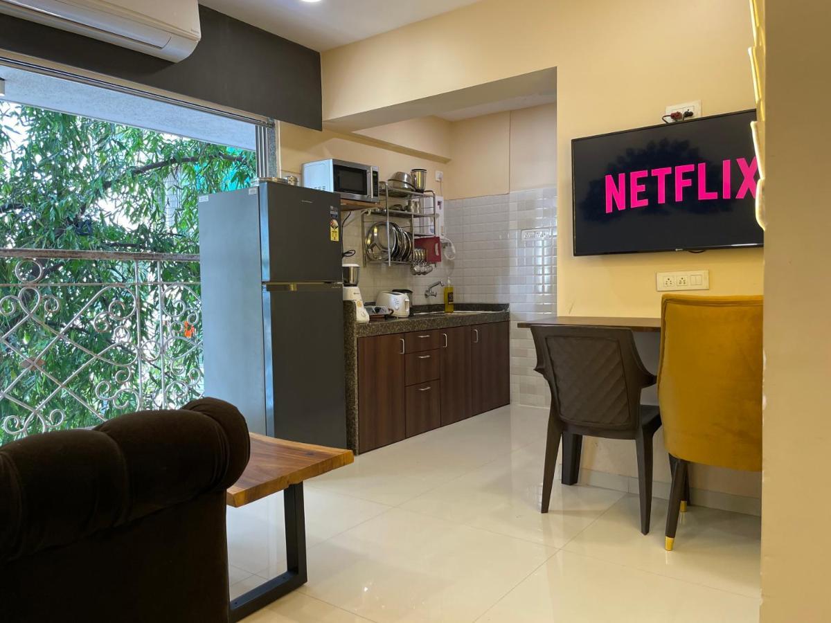 Osi Apartments Bandra West Βομβάη Εξωτερικό φωτογραφία