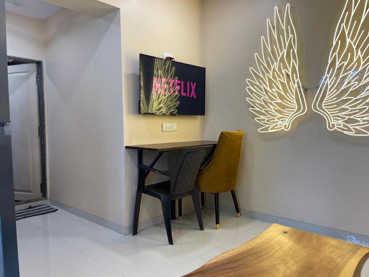 Osi Apartments Bandra West Βομβάη Εξωτερικό φωτογραφία